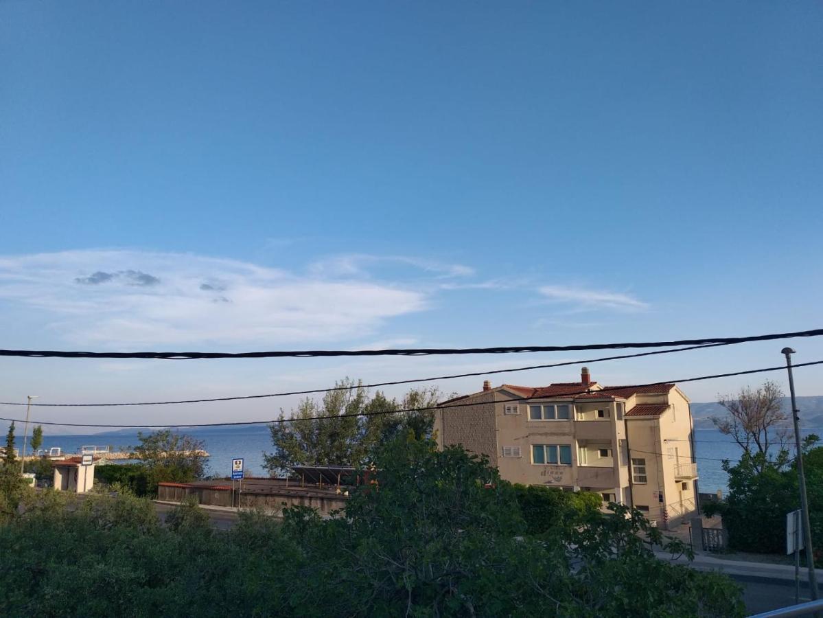 Charming Apartments Duce Omis Bagian luar foto