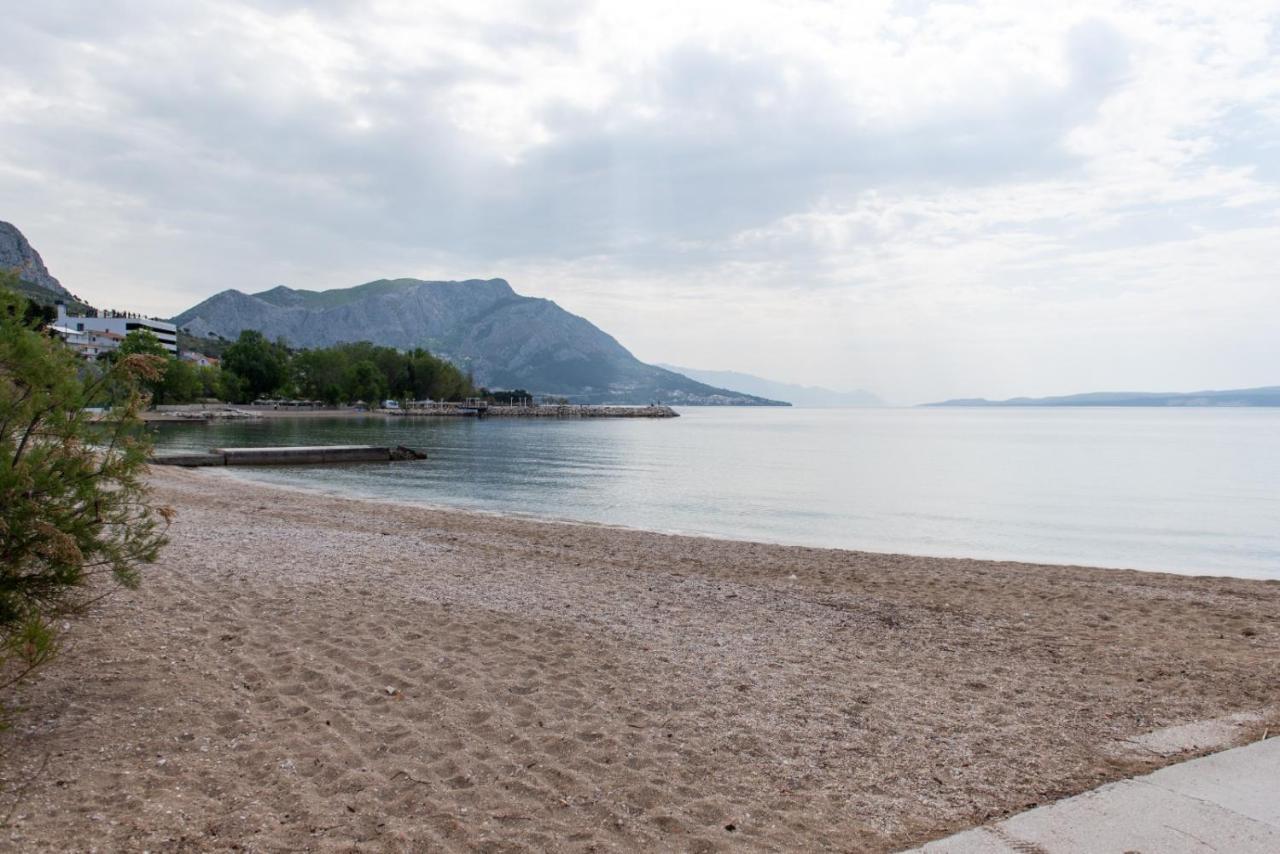 Charming Apartments Duce Omis Bagian luar foto